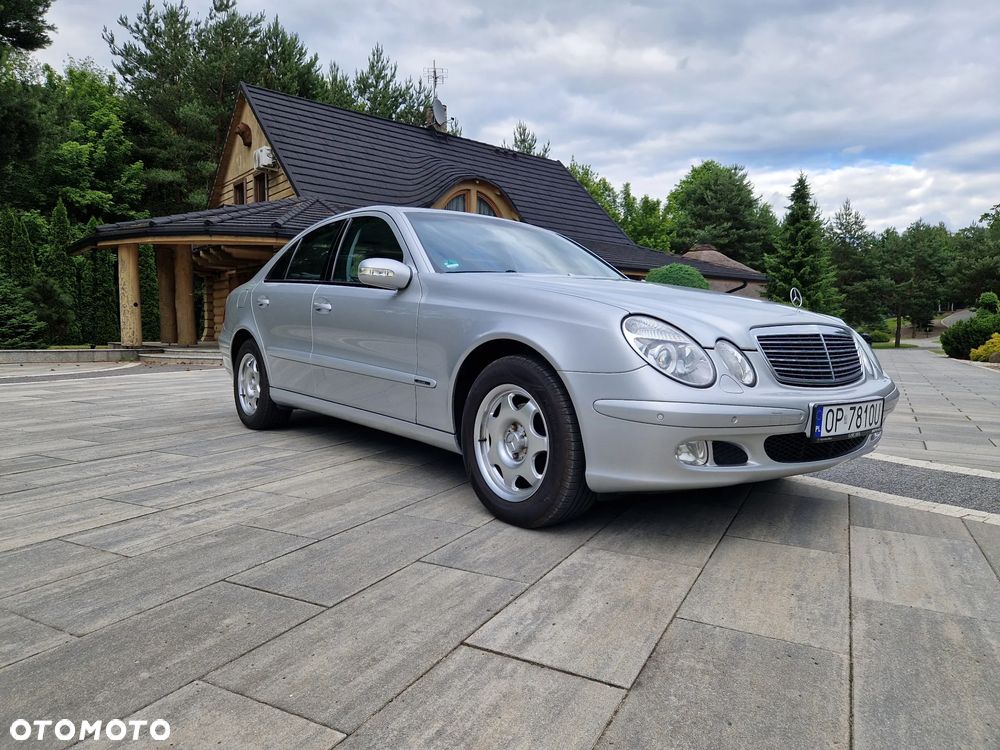 Mercedes-Benz Klasa E - 37