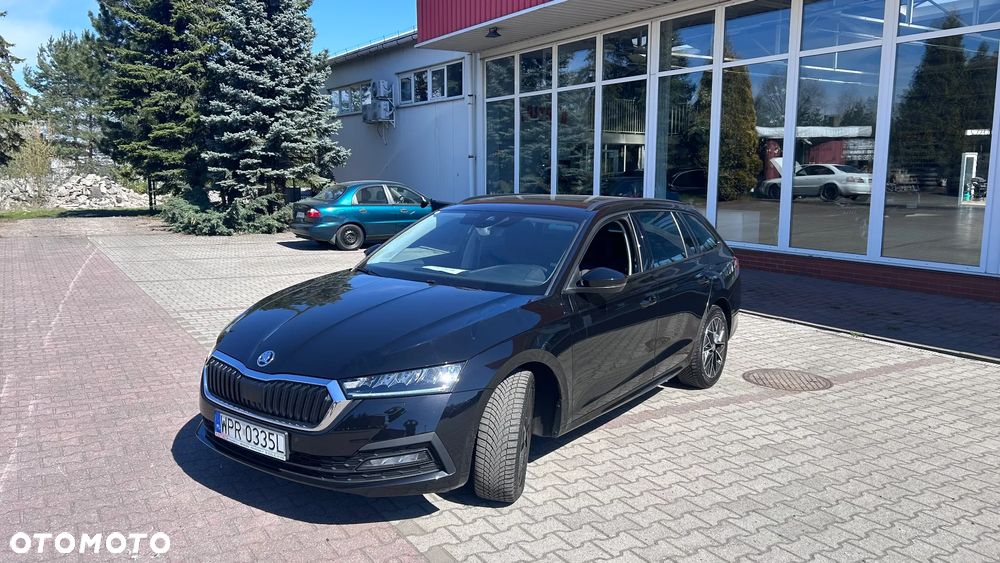 Skoda Octavia - 23