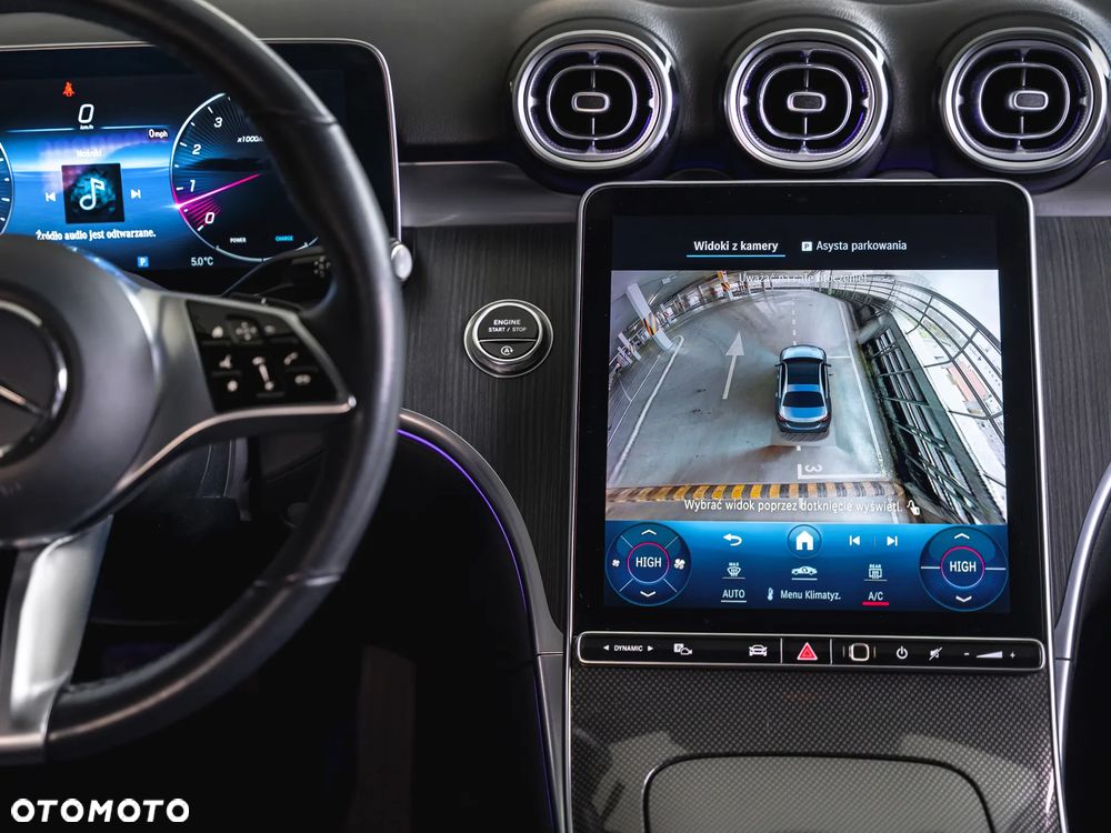Mercedes-Benz Klasa C 300 4Matic 9G-TRONIC Avantgarde - 35