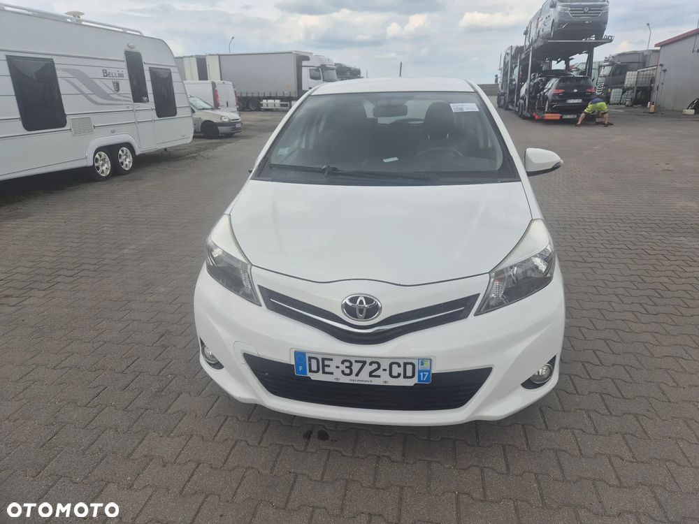 Toyota Yaris 1.4 D-4D Comfort - 3