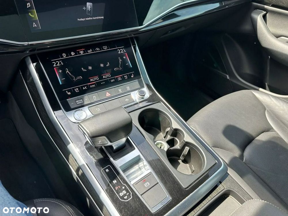 Audi Q8 55 TFSI mHEV Quattro Tiptronic - 16
