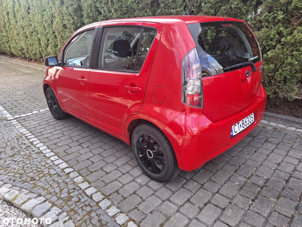 Daihatsu Sirion 1.3 - 5