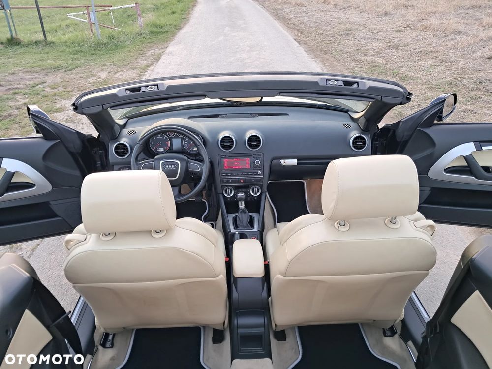 Audi A3 Cabrio 2.0 TDI DPF Attraction - 9