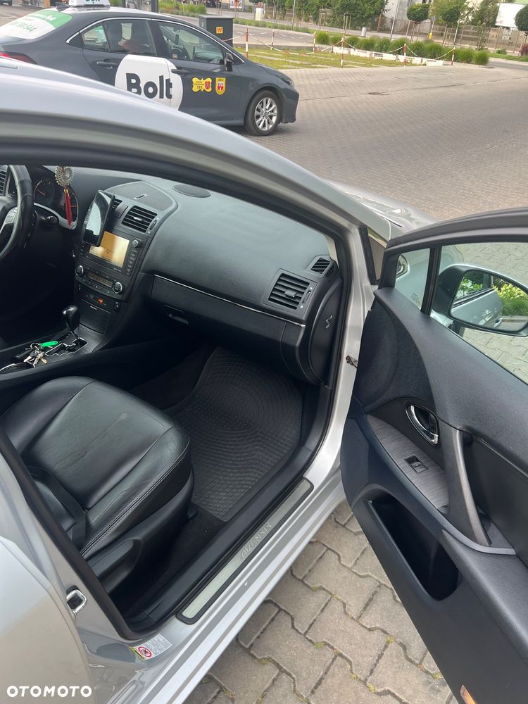 Toyota Avensis 2.2 D-CAT Prestige - 8