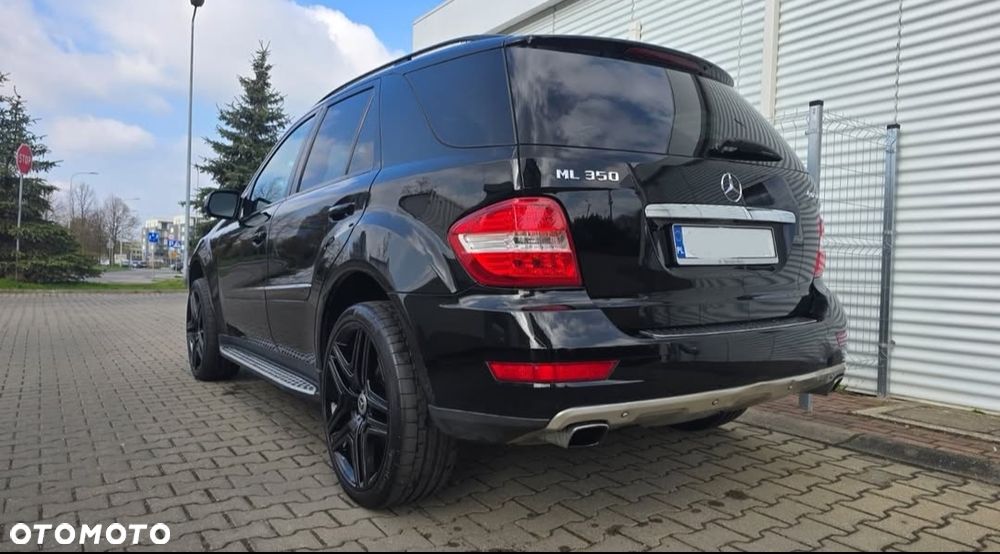 Mercedes-Benz ML - 10