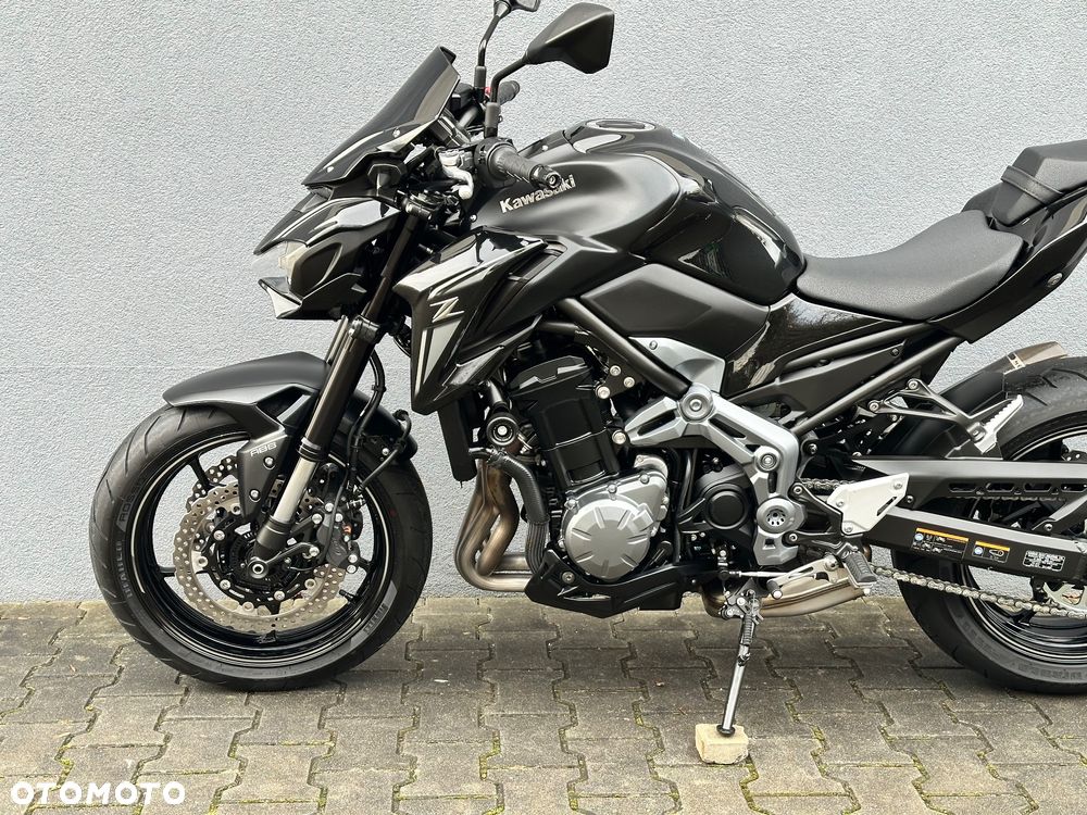 Kawasaki Z 900 - 7
