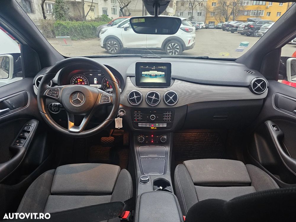 Mercedes-Benz B 180 d 7G-DCT Edition - 6