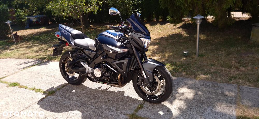 Suzuki Hayabusa - 1