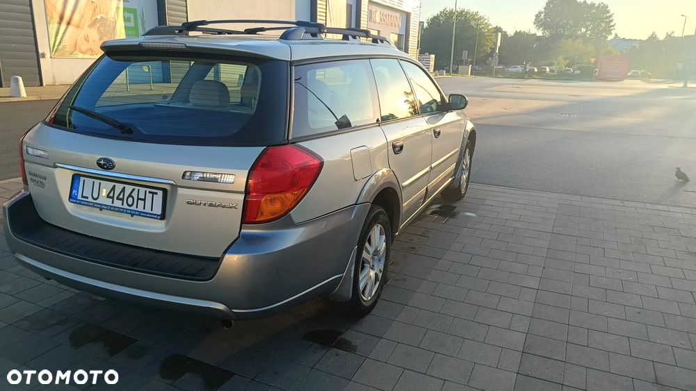 Subaru Legacy 2.5i AT - 7