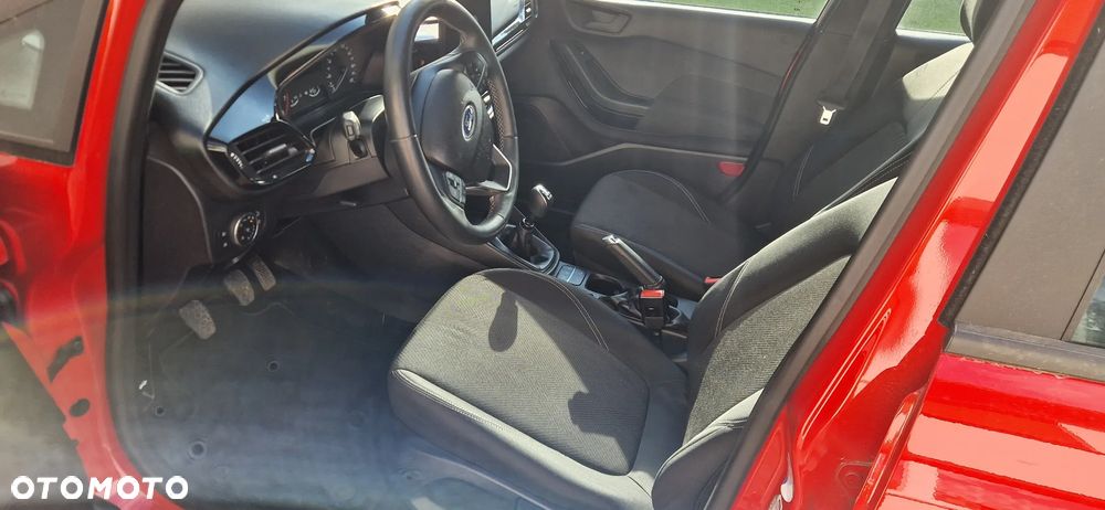 Ford Fiesta 1.0 EcoBoost S&S TITANIUM - 17