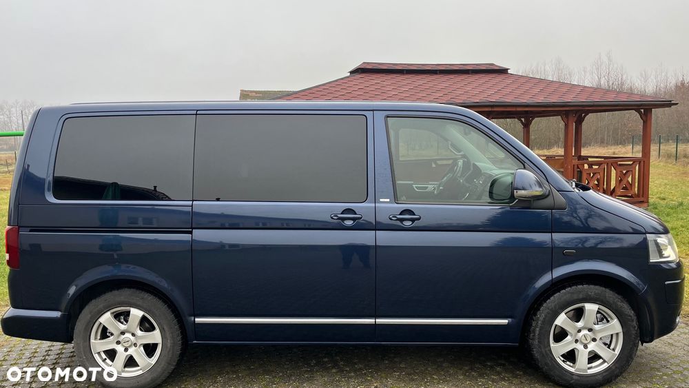 Volkswagen Multivan - 5