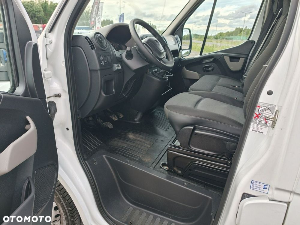 Opel Movano - 23