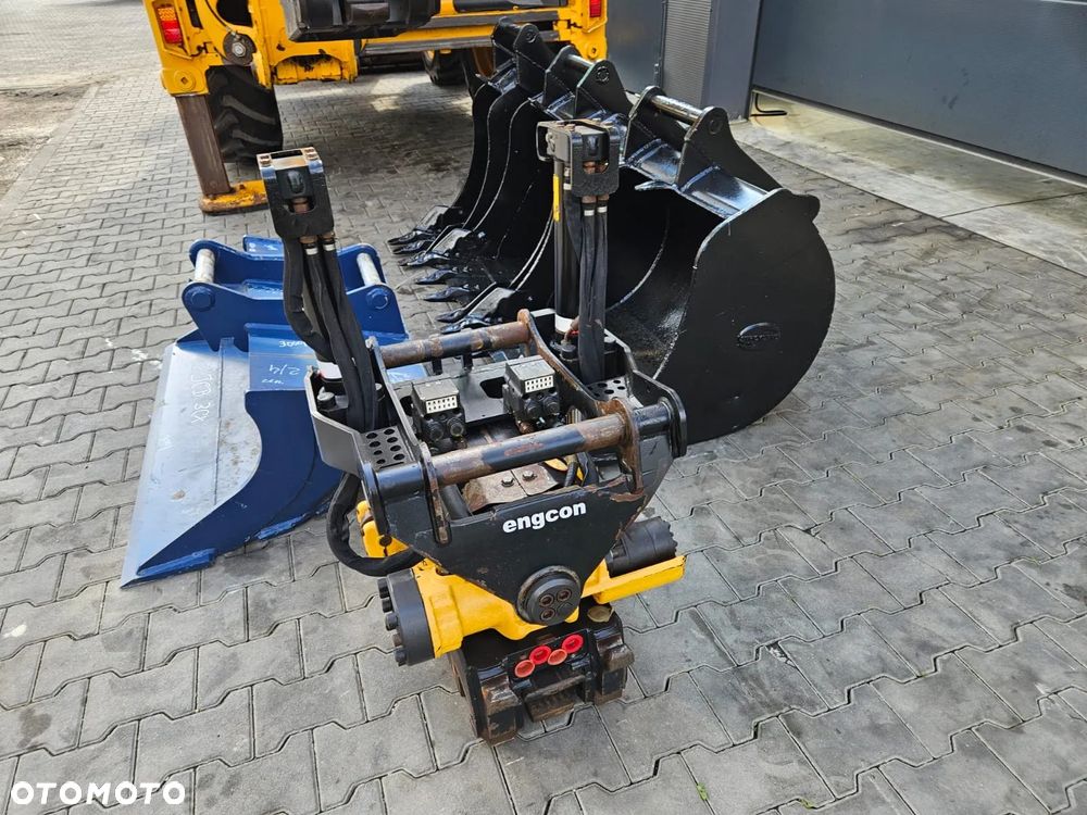 JCB KOPARKO-ŁADOWARKA JCB 3CX 3 CX 4CX CONTRACTOR 2018R. JOYSTICK ROTOTILT - 31