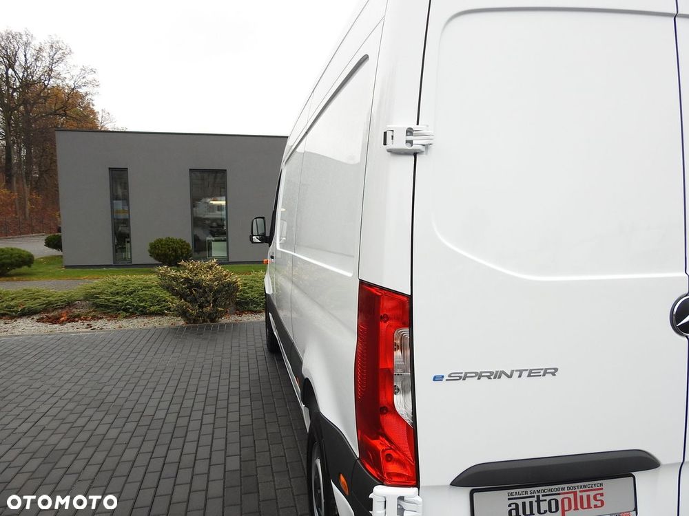 Mercedes-Benz ESPRINTER NOWY ELEKTRYCZNY FURGON AUTOMAT  GWARANCJA  95KM - 16