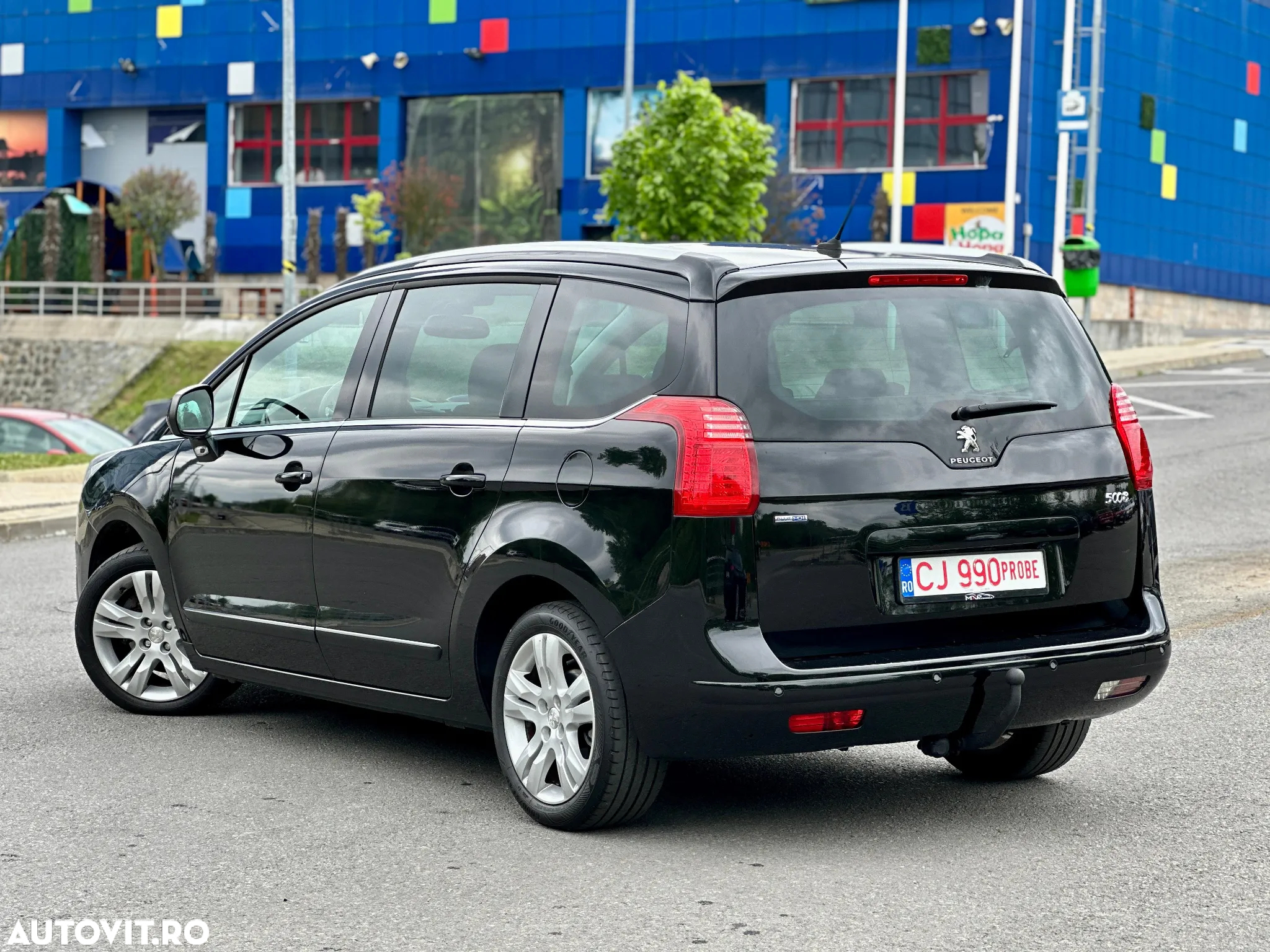 Peugeot 5008 BlueHDI 120 EAT6 Allure - 4