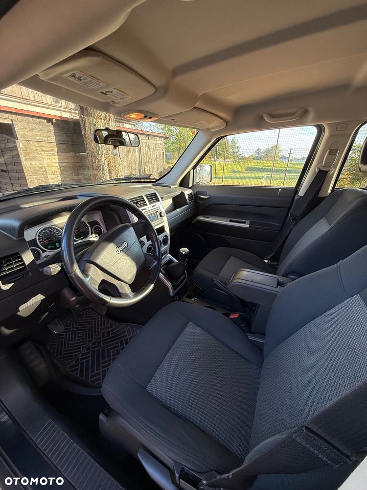 Jeep Patriot - 8