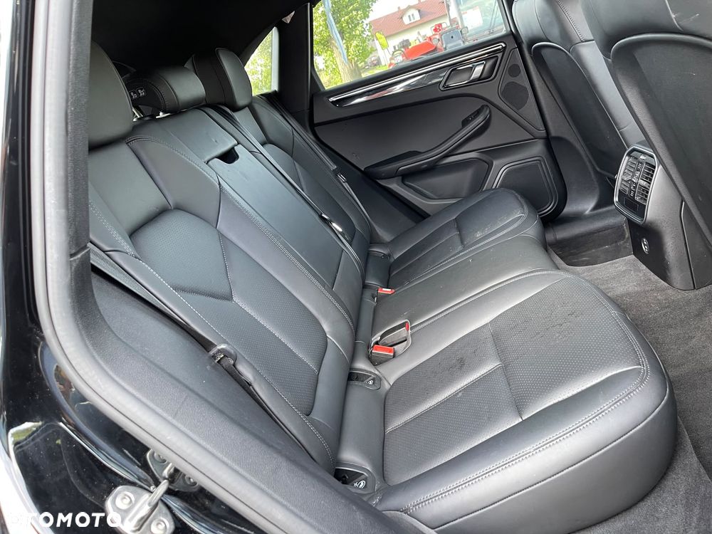 Porsche Macan S - 27