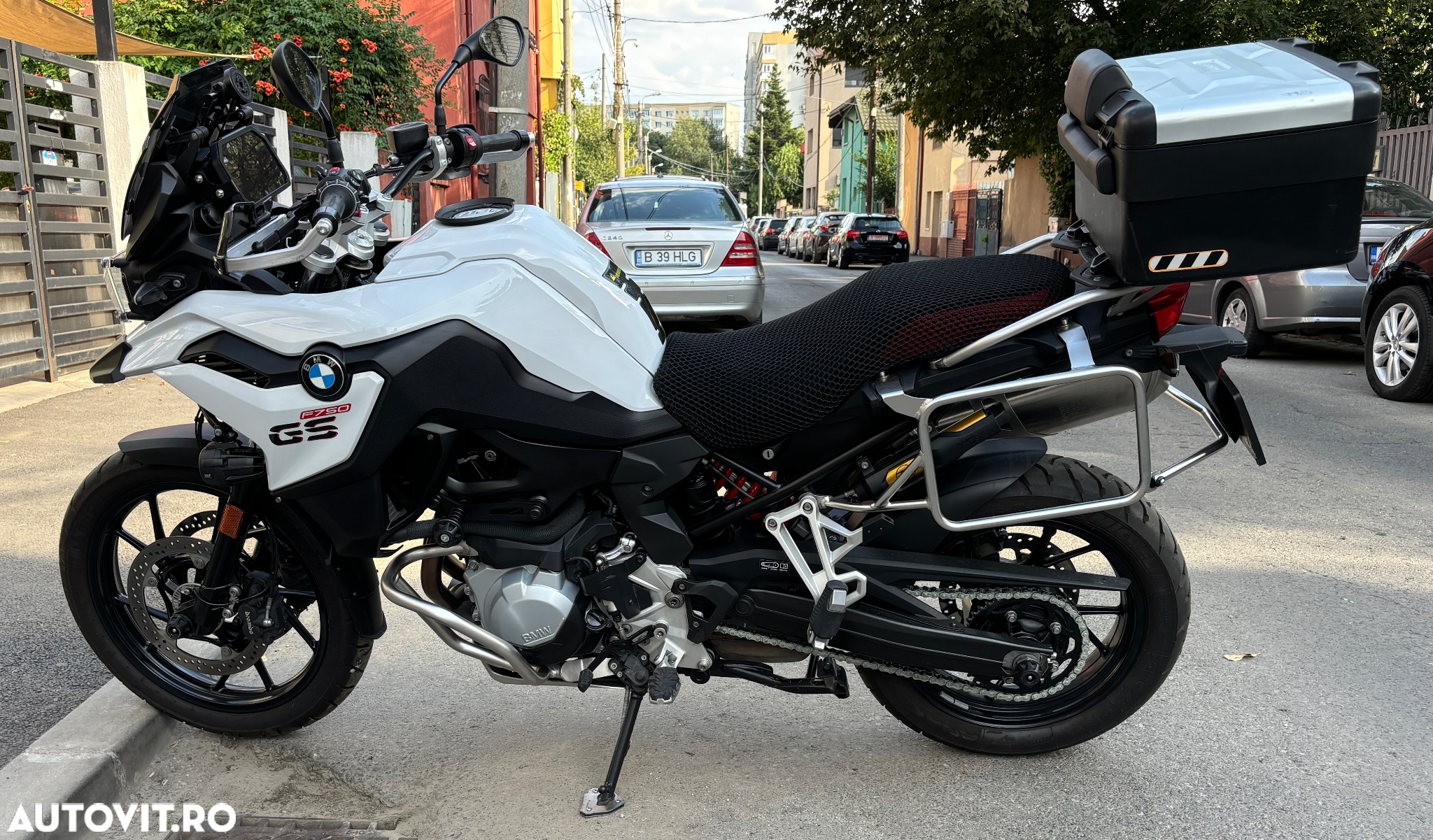 BMW F 750GS 40 Years Edition - 4