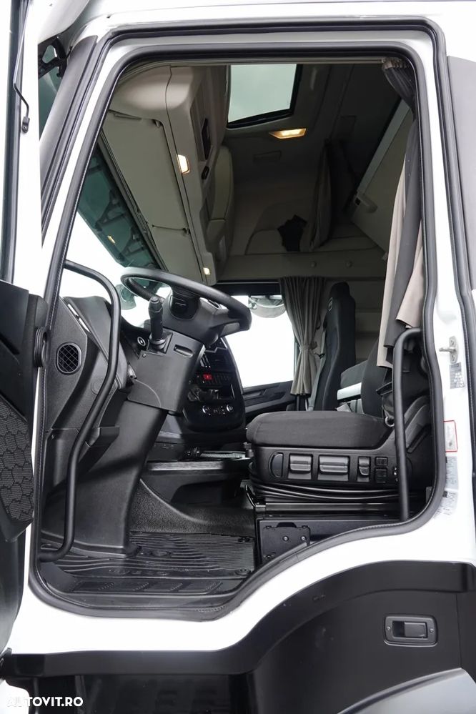 Iveco S-WAY / 510 / RETARDER / AER CONDIȚIONAT PARCARE / EURO 6 - 24