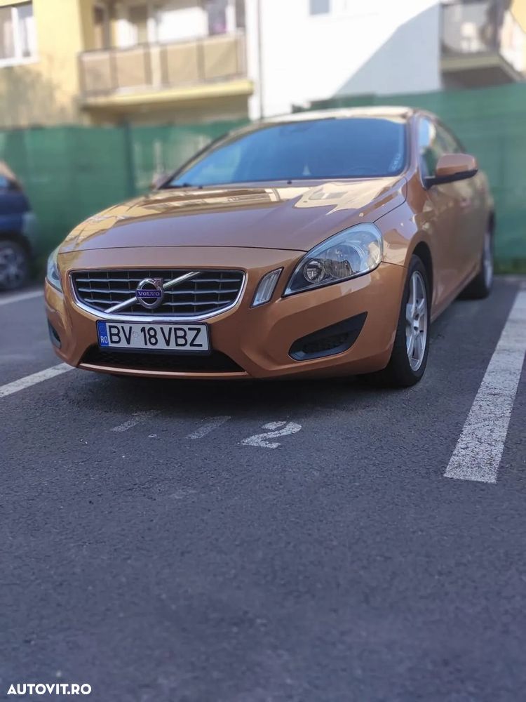 Volvo S60 T3 Kinetic - 6