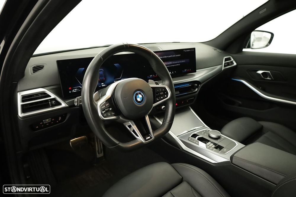 BMW 330 e Edição Desportiva M Auto - 8