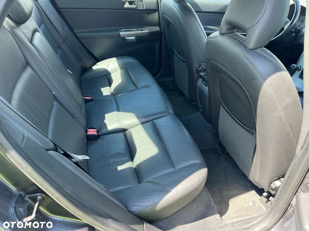 Volvo S40 1.6D Momentum - 18