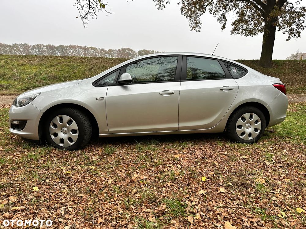 Opel Astra - 5