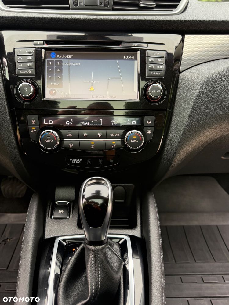 Nissan Qashqai 1.2 DIG-T Tekna+ Xtronic - 35