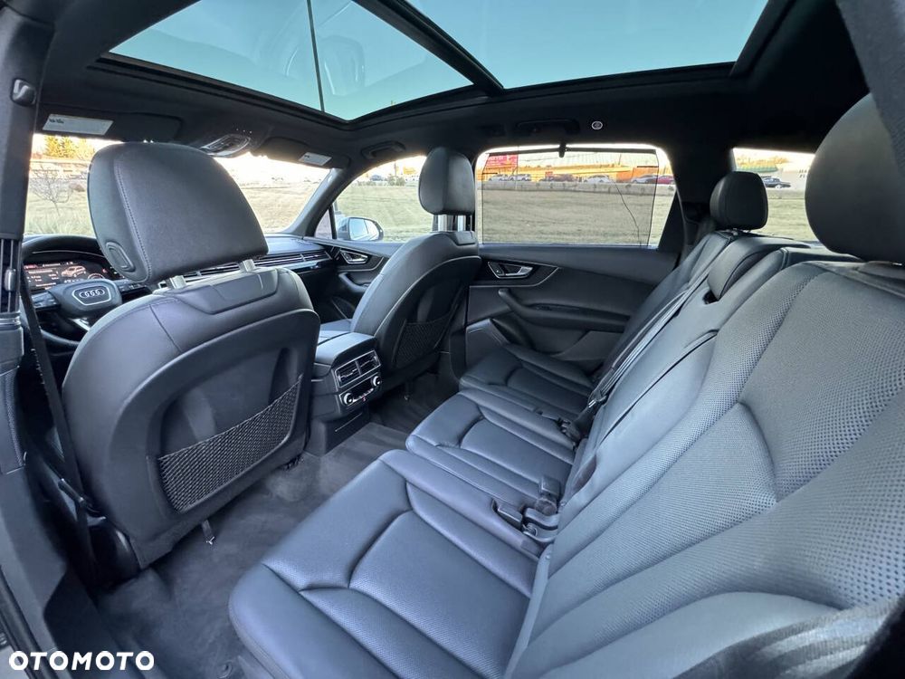 Audi Q7 3.0 TFSI Quattro Tiptr - 31