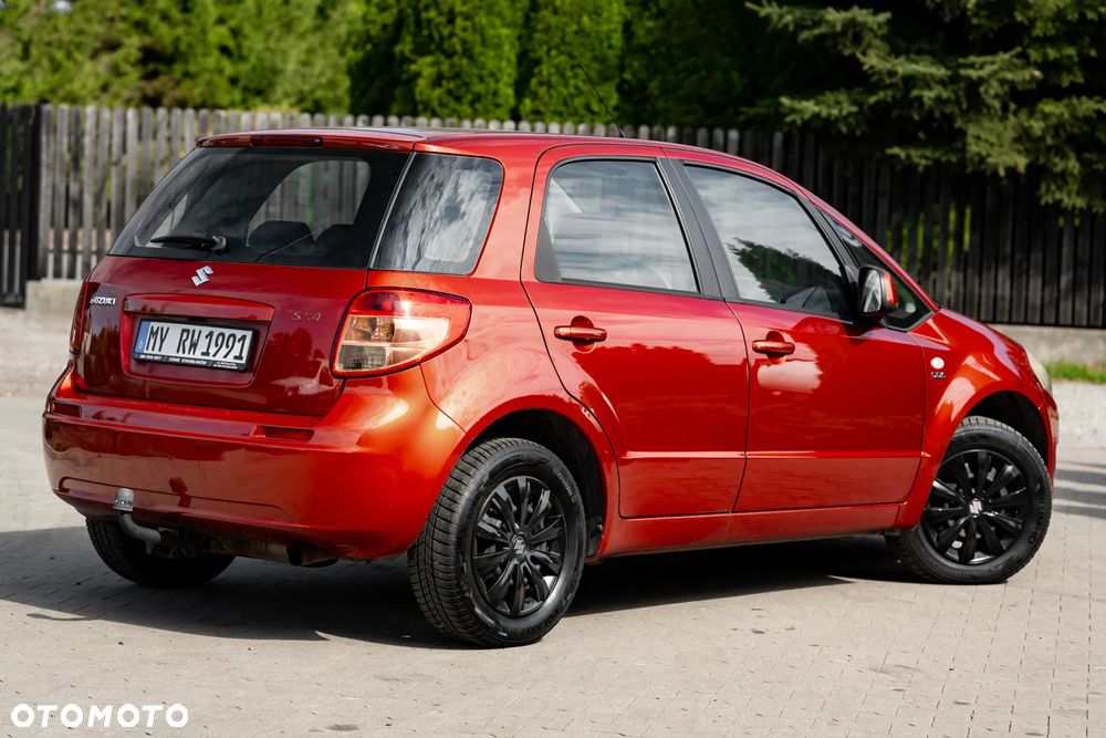 Suzuki SX4 1.9 DDiS DPF Streetline 4x2 Club - 6