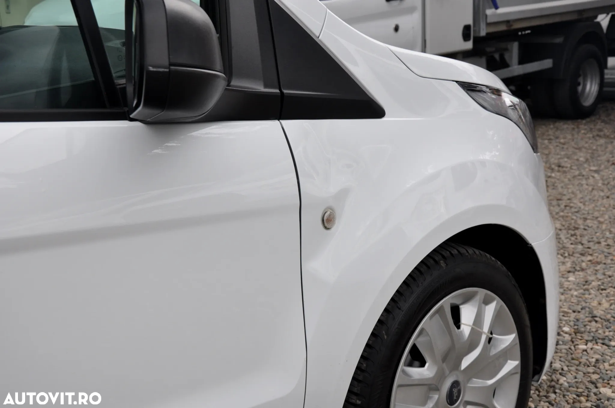 Ford Transit Connect L2H1 5 Locuri - 28