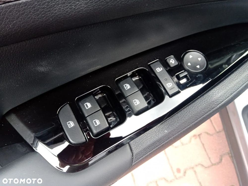 Kia Sportage 1.6 T-GDI 2WD DCT Spirit - 29