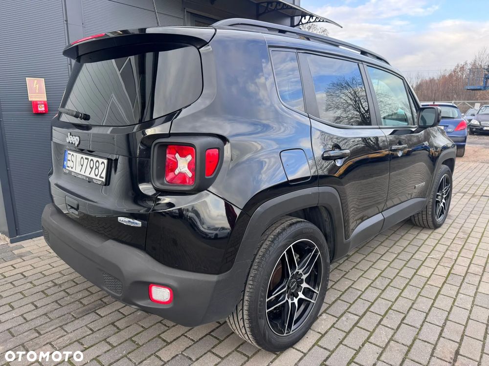 Jeep Renegade - 17
