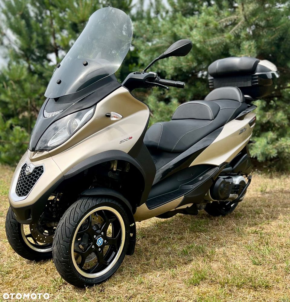 Piaggio MP-3 - 3