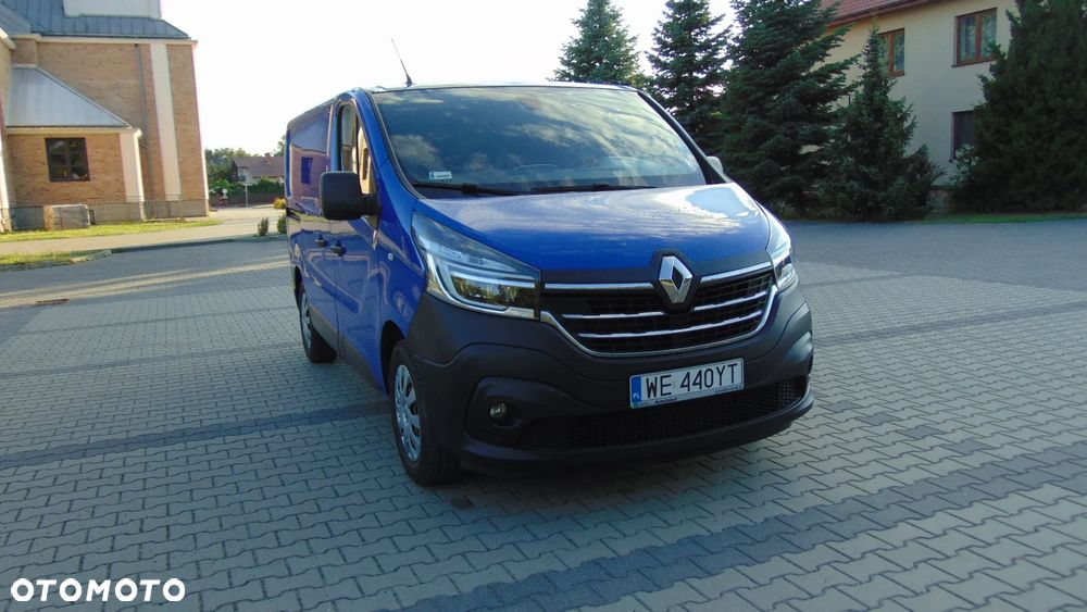 Renault TRAFIC - 1