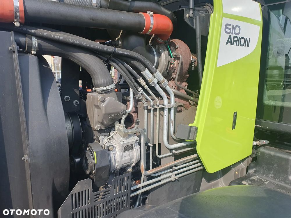 Claas Arion 610 - 9
