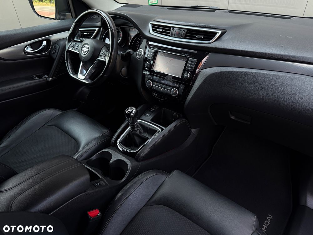 Nissan Qashqai 1.3 DIG-T Tekna - 20