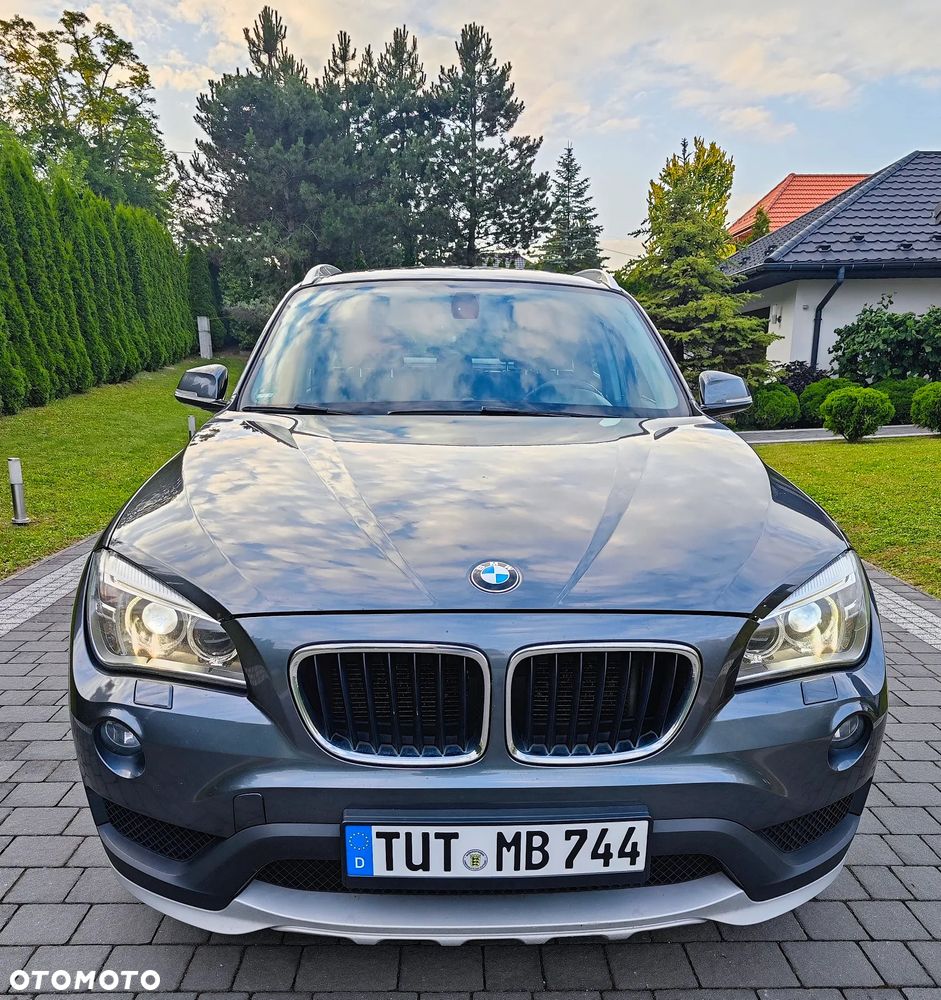 BMW X1 sDrive18d xLine - 17