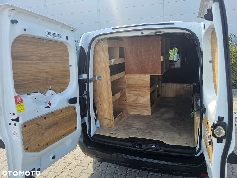 Renault EXPRESS - 8