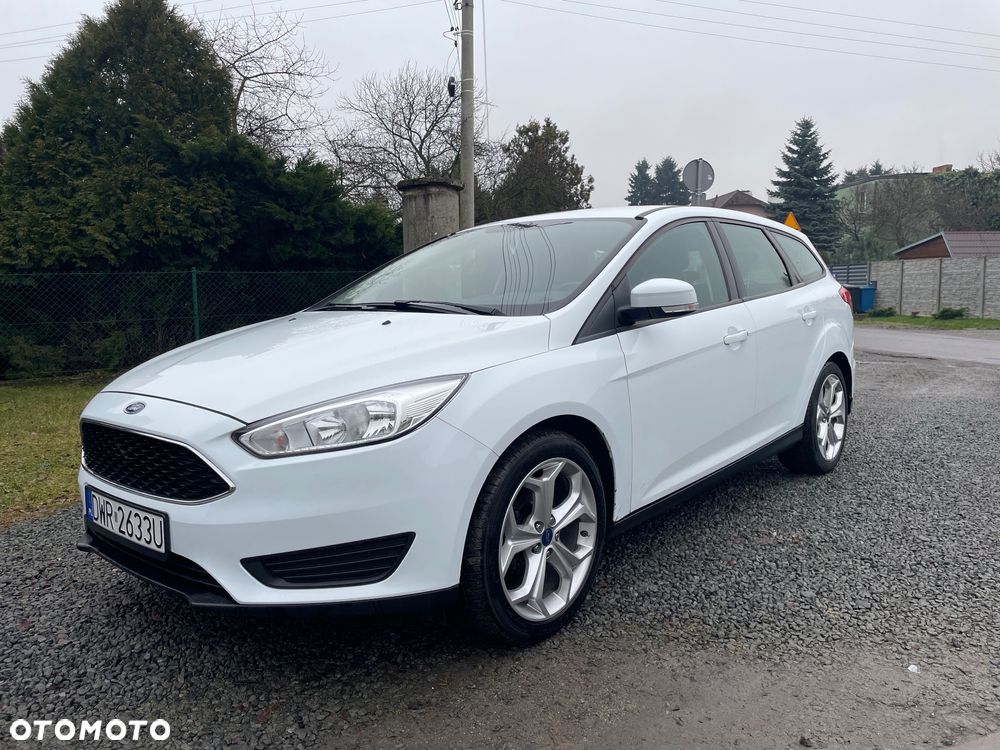 Ford Focus 1.6 Trend - 9