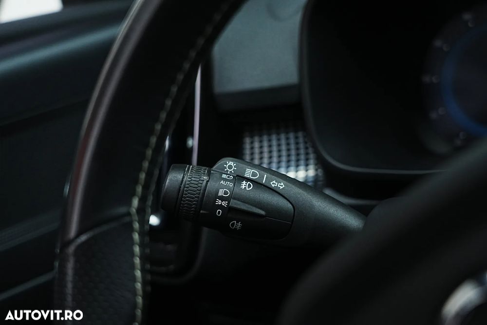 Volvo XC 40 P8 AWD Recharge RDesign - 38