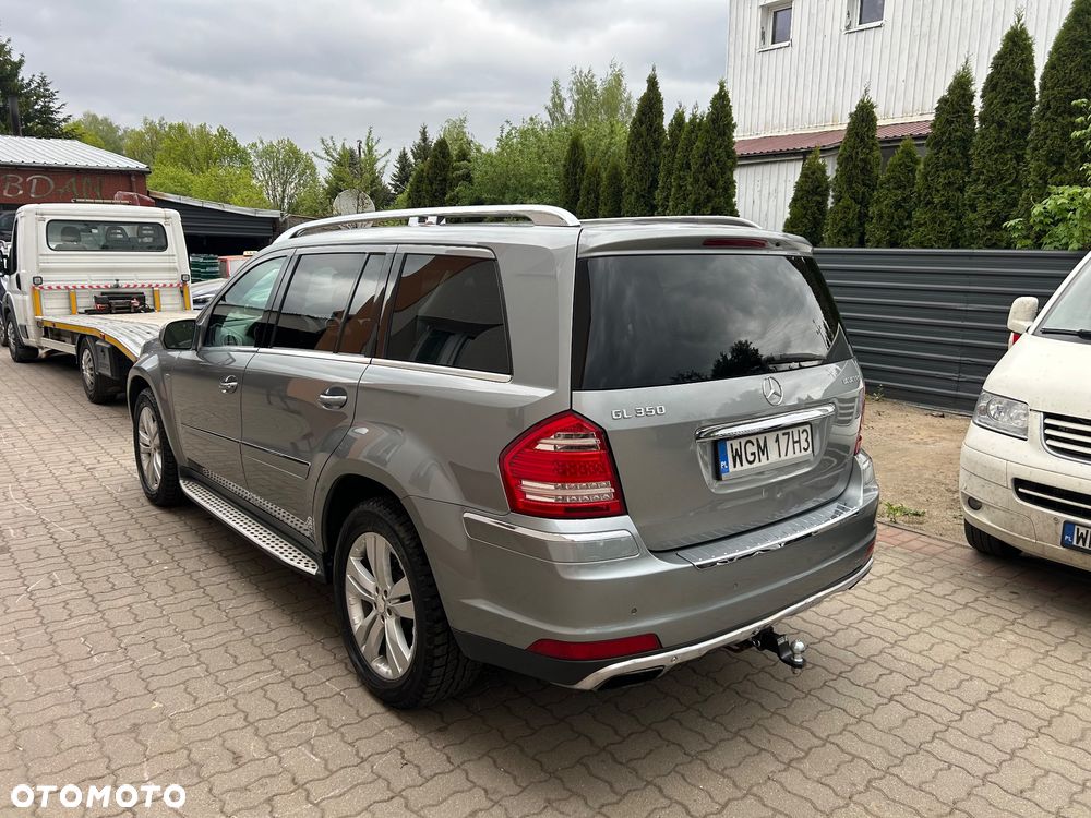 Mercedes-Benz GL - 3