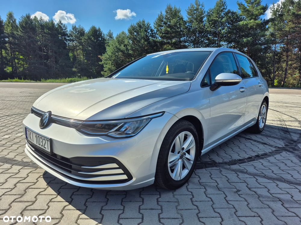 Volkswagen Golf - 1