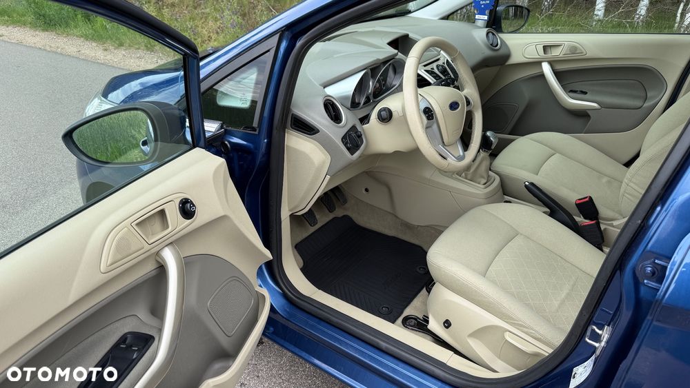 Ford Fiesta 1.25 Ghia EU5 - 16
