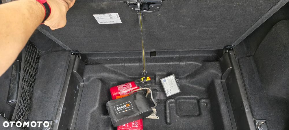 Mercedes-Benz Klasa E 220 d 4Matic 9G-TRONIC - 7