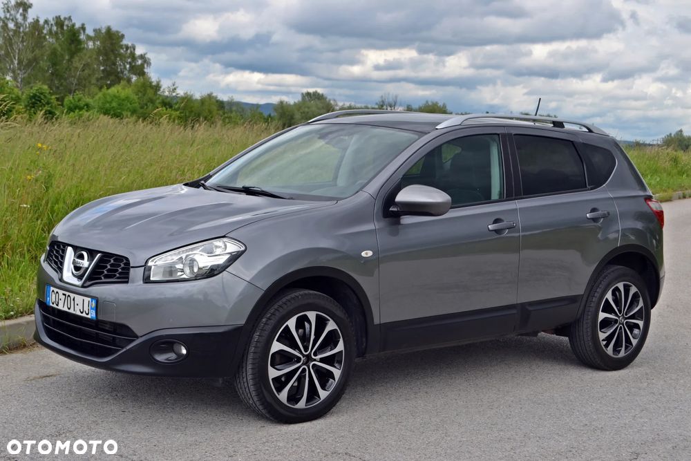 Nissan Qashqai - 1