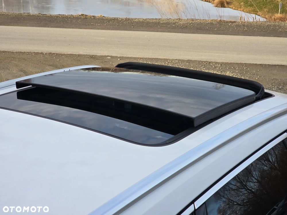 Audi A4 Avant 2.0 TDI DPF clean diesel quattro S tronic S line Sportpaket - 15