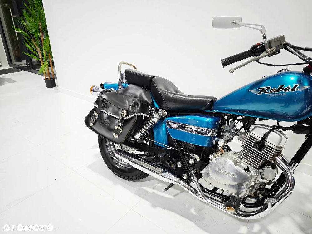 Honda CA - 8