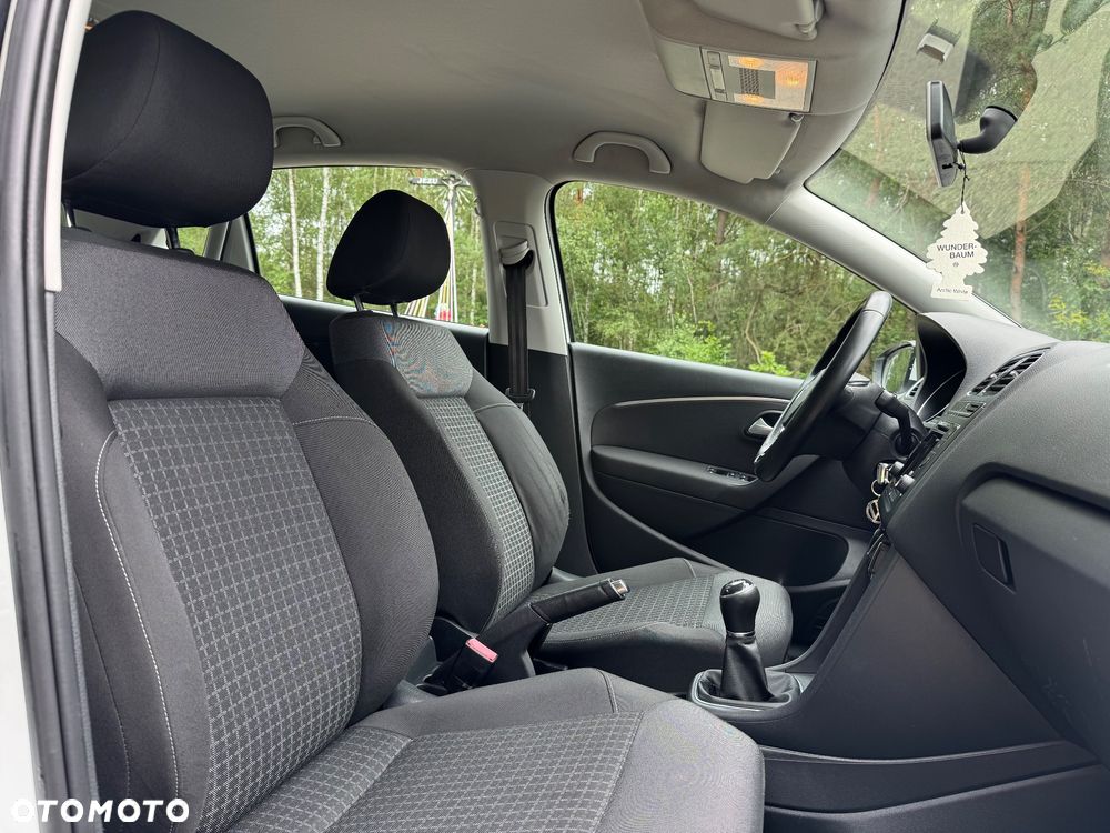 Volkswagen Polo 1.0 Comfortline - 25