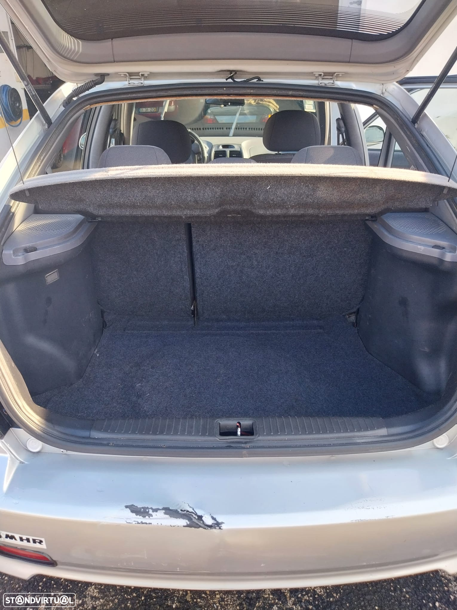 Hyundai Accent 1.3 Active - 5